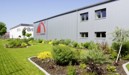Grünanlagengestaltung und -pflege am Firmensitz in Erfurt