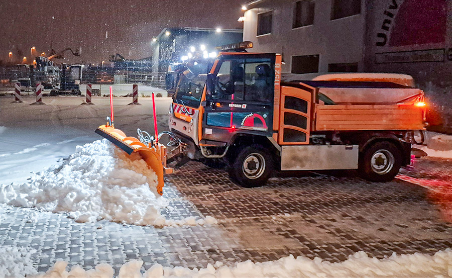 Winterdienst in Erfurt und Umgebung - Universal-Gebäudedienste Thomas Greth